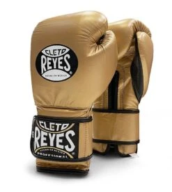 Cleto Reyes Velcro Sparring Boxing Gloves 22 Cleto Reyes Velcro Sparring Boxing Gloves -GEEZERS BOXING cleto velcro gold 4