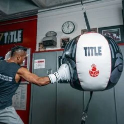 TITLE Mammoth Smash Bag Double End Bag -GEEZERS BOXING mammoth bag 3