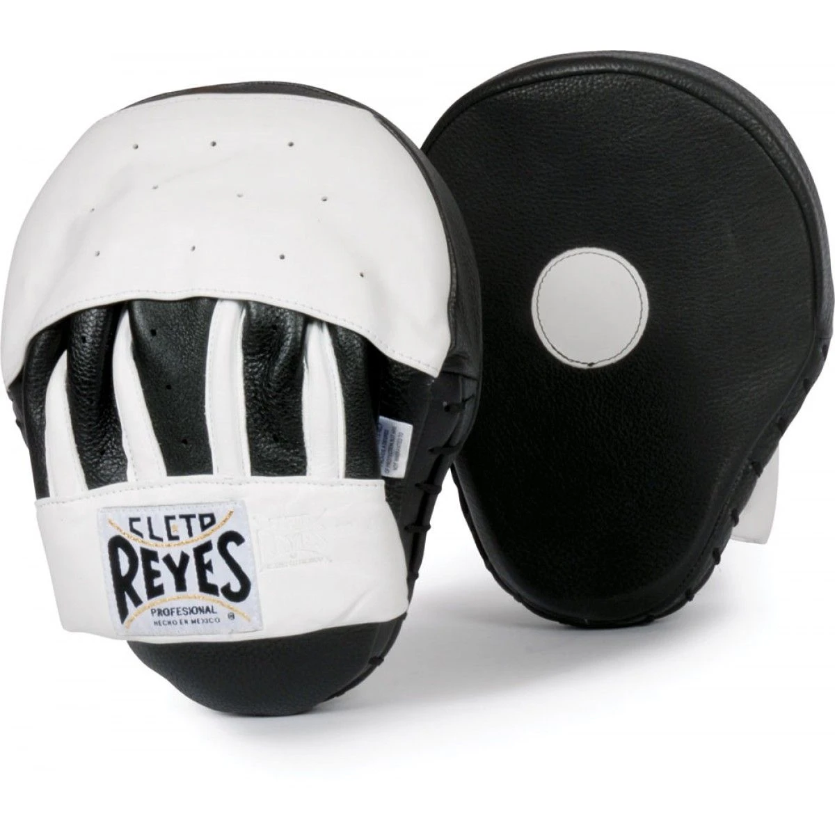 Cleto Reyes Pantera Curved Boxing Pads 1 Cleto Reyes Pantera Curved Boxing Pads