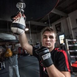 TITLE Lightning Fast Speed Bag -GEEZERS BOXING tb3026 c