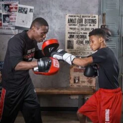 TITLE Classic Charge Punch Mitts 7 TITLE Classic Charge Punch Mitts -GEEZERS BOXING tb700 d