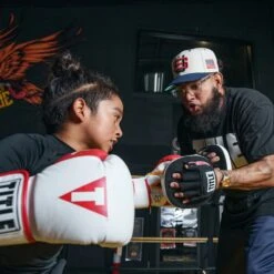 TITLE GEL Tech Punch Mitts 2.0 9 TITLE GEL Tech Punch Mitts 2.0 -GEEZERS BOXING tb718 e