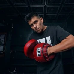 TITLE Boxing Blood Red Leather Punch Mitts -GEEZERS BOXING tb722 e