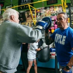 TITLE Boxing Rock Steady Micro Mitts -GEEZERS BOXING tb739f