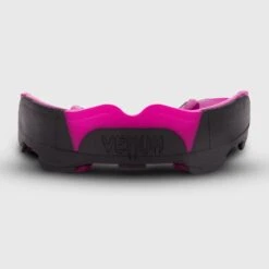 Venum Predator Mouthguard -GEEZERS BOXING vn1103 blk pink c